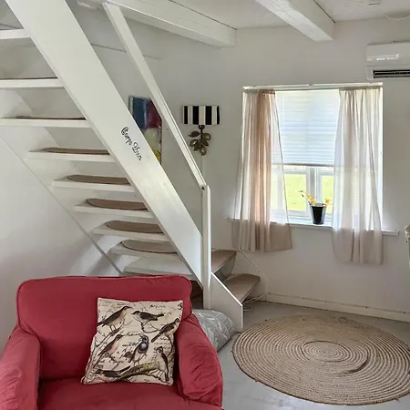 2 Bedroom Cozy In Vaeggerlose *